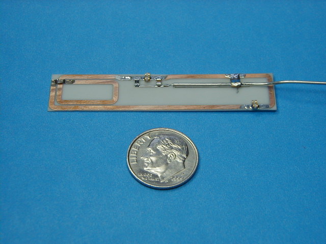 Embedded and Low-Gain Communication Antennas 27 P2090128